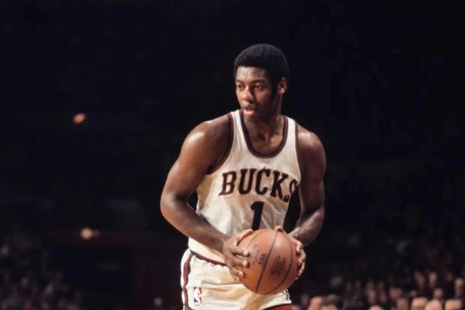 克内克特不 克内克特不