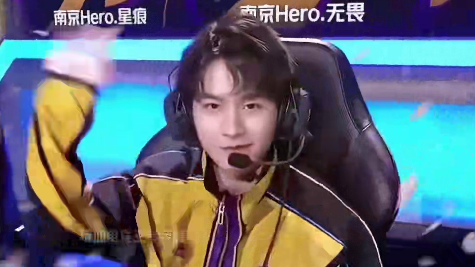 一场激烈对 一场激烈对